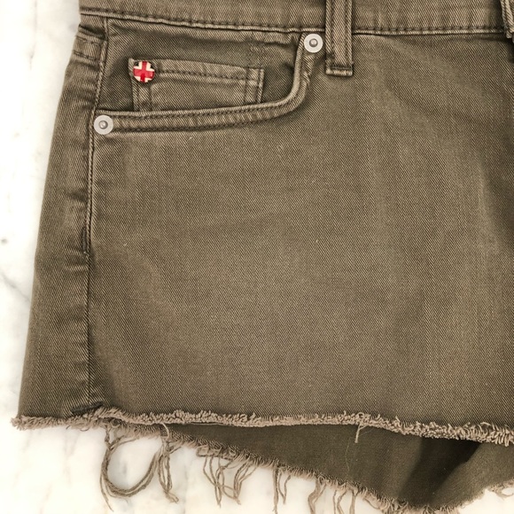 Hudson Cut Off Shorts (Military Green) - Picture 2 of 4